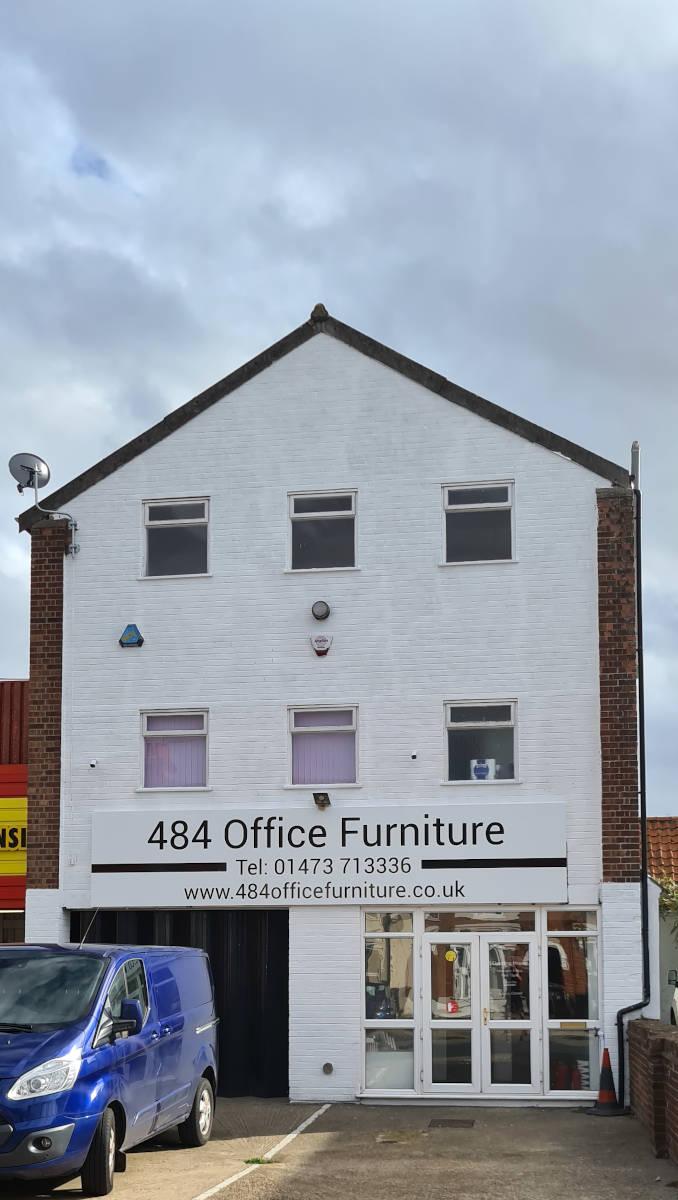 Office Clearance Of Designer Office Furniture Buyer Designer Office Furniture Recycling Designer Office Chairs Desks Filing And More In Essex An